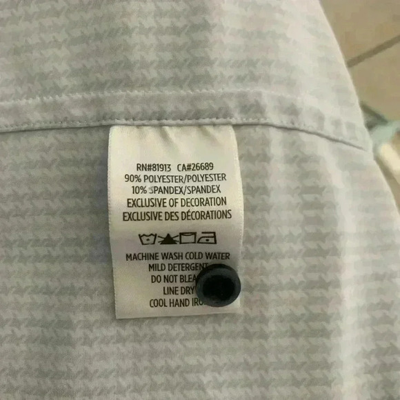 Robert Graham button up XL mens shirt - Picture 8 of 9